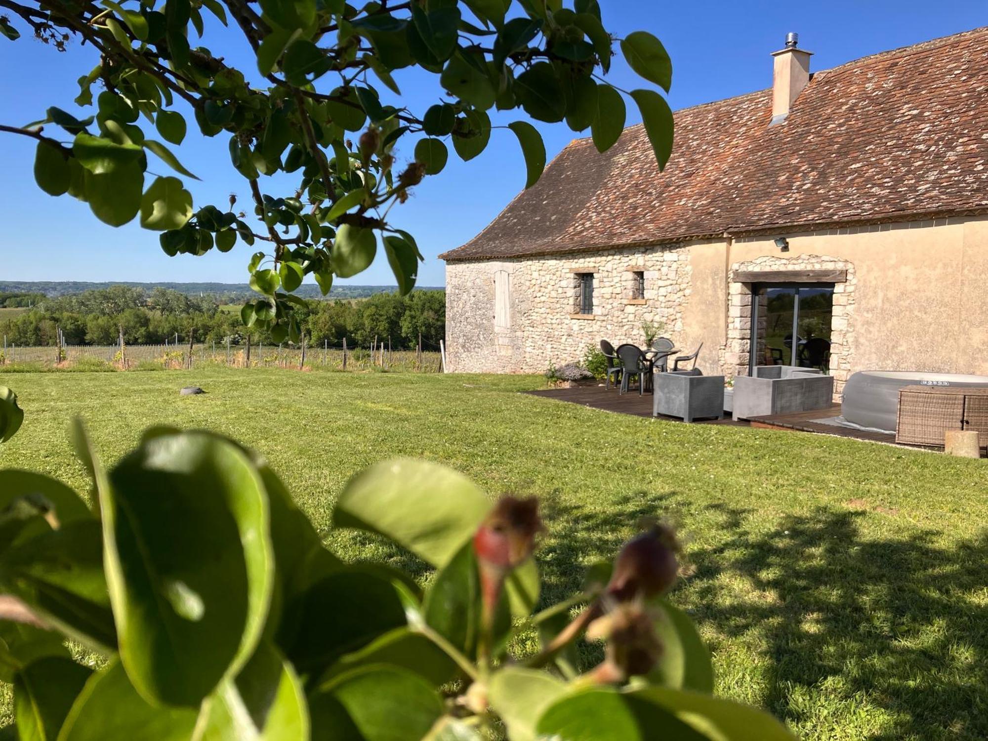 Perigourdine Avec Spa Et Vue Pomport Exterior foto